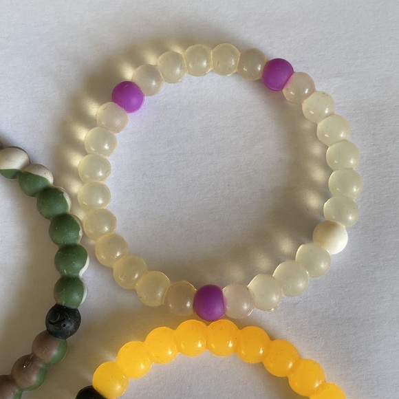 Lokai Find Your Balance Bracelet - Lot of 5 - Picture 6 of 6